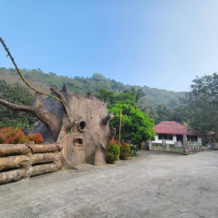 Forest And River Edge Resort Kannur Extérieur photo
