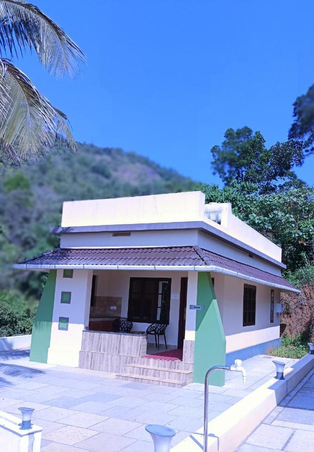 Forest And River Edge Resort Kannur Extérieur photo